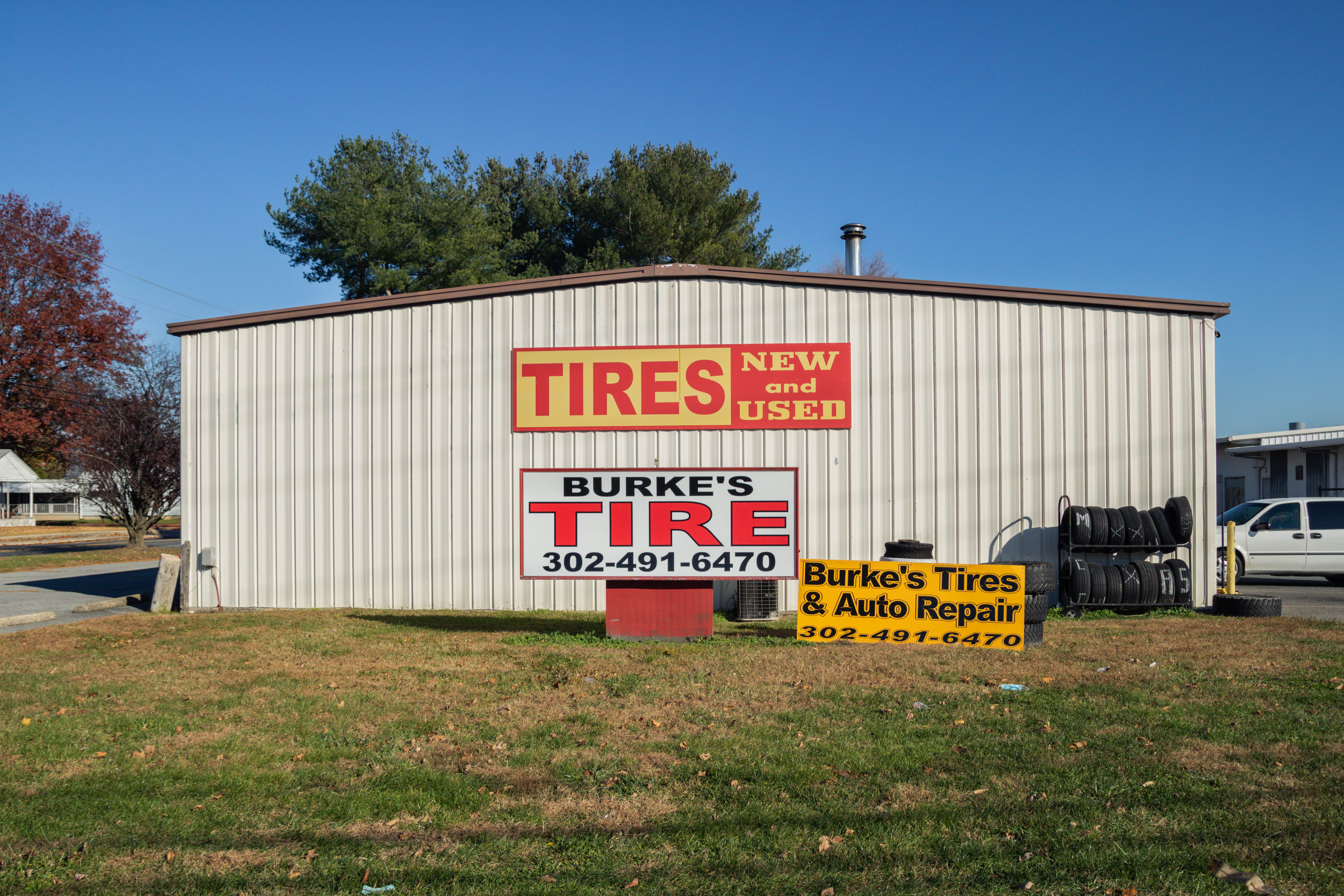 Tire shope located in Milford Delaware close to AutoZone auto Parts